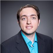 Statistikspezialist mit mehr als fünfzehn Jahren Erfahrung in der Hochschul- und Finanzbranche